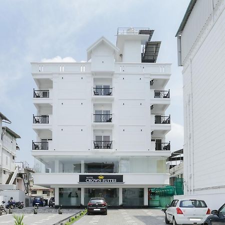 Hotel Crown Suites Kochi Luaran gambar