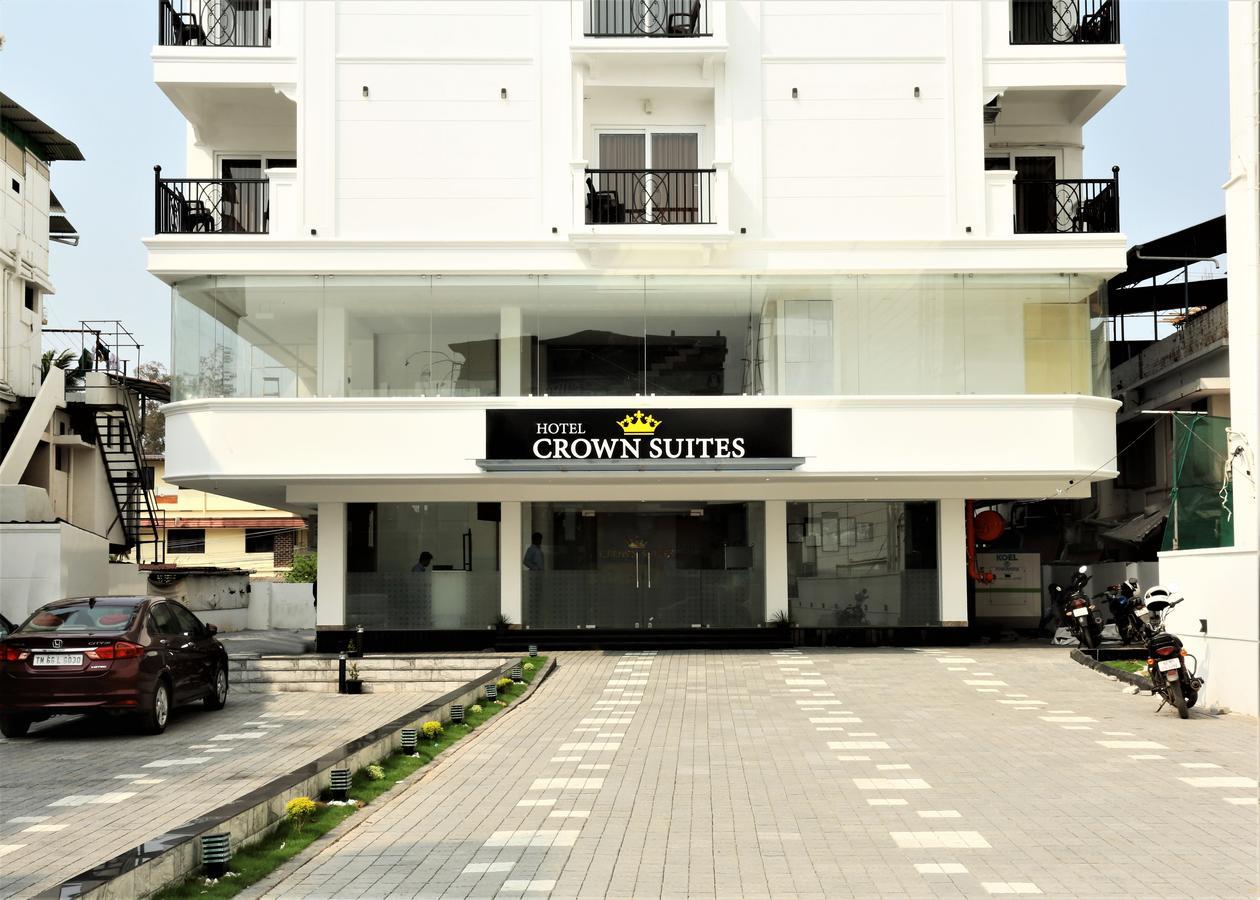 Hotel Crown Suites Kochi Luaran gambar