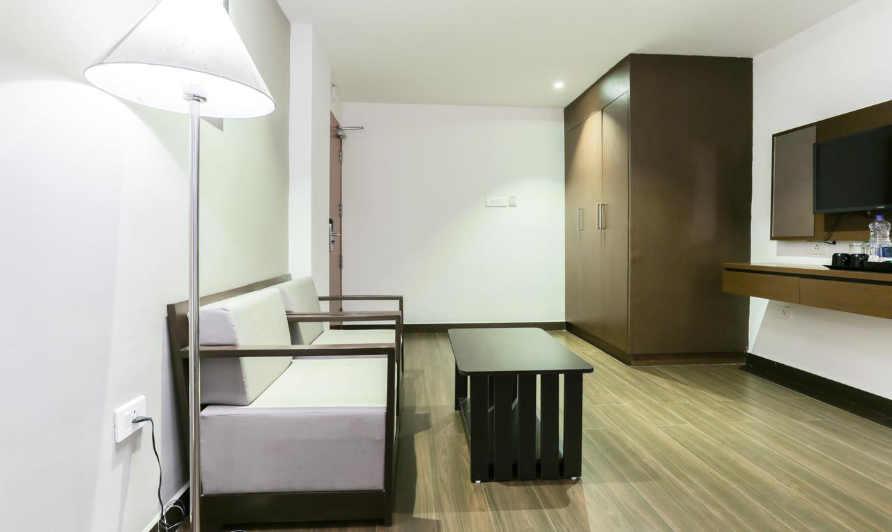 Hotel Crown Suites Kochi Luaran gambar