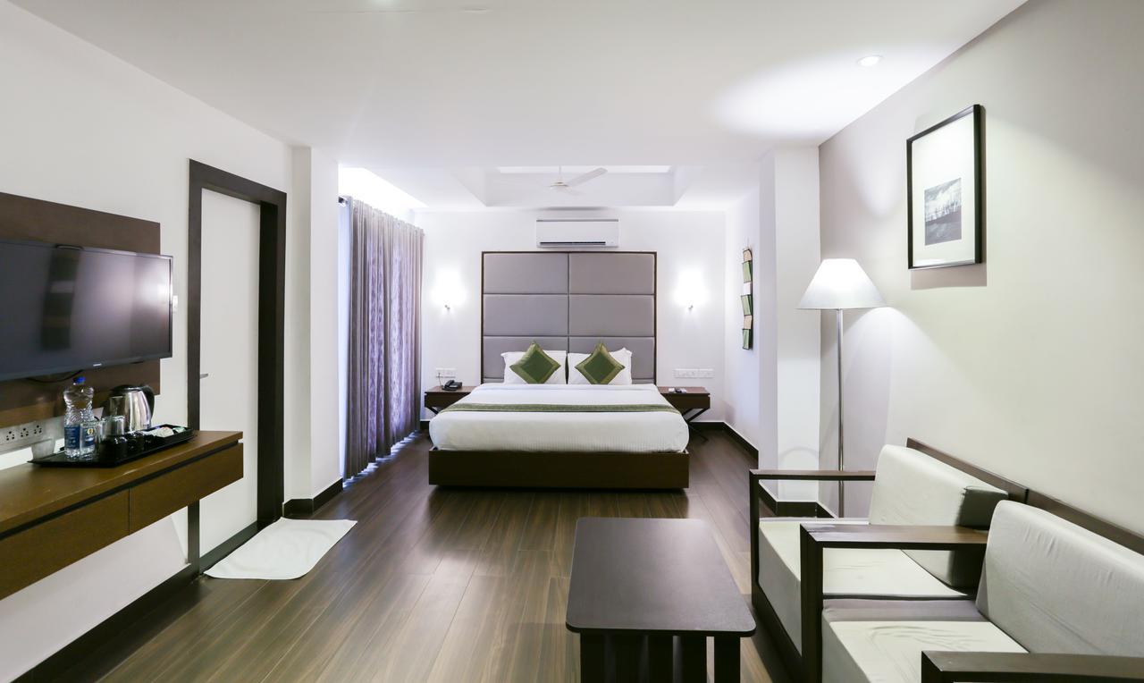Hotel Crown Suites Kochi Luaran gambar
